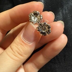 Elegant Silver Floral Earrings